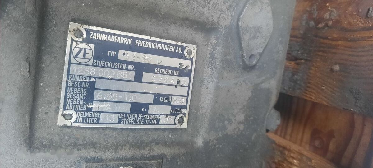 ZF S6-90 Mercedes-Benz OM405 - Sebességváltó - Busz: 3 kép. ZF S6-90 Mercedes-Benz OM405 - Sebességváltó - Busz: 3 kép.