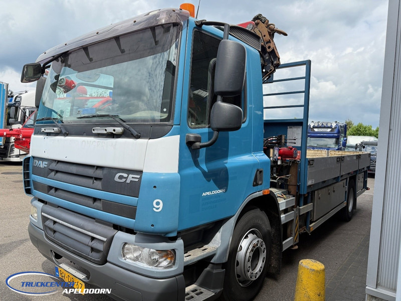 DAF CF 75.310 Manuel, Steel springs, HMF 1560 K3 - Platós teherautó, Darus autó: 3 kép. DAF CF 75.310 Manuel, Steel springs, HMF 1560 K3 - Platós teherautó, Darus autó: 3 kép.
