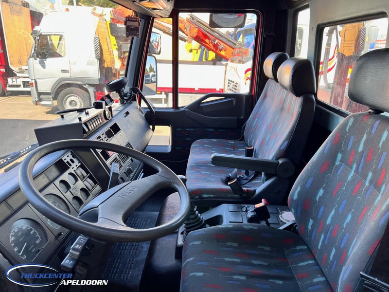 Iveco 120E23 Camiva Epas 25, 26000 km! - Tűzoltóautó: 5 kép. Iveco 120E23 Camiva Epas 25, 26000 km! - Tűzoltóautó: 5 kép.