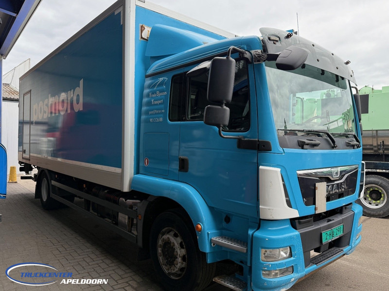 MAN TGM 19.290 Zijdeuren laadbak, Slaapcabine, 6 Cilinder, Euro 6 - Dobozos felépítményű teherautó: 4 kép. MAN TGM 19.290 Zijdeuren laadbak, Slaapcabine, 6 Cilinder, Euro 6 - Dobozos felépítményű teherautó: 4 kép.