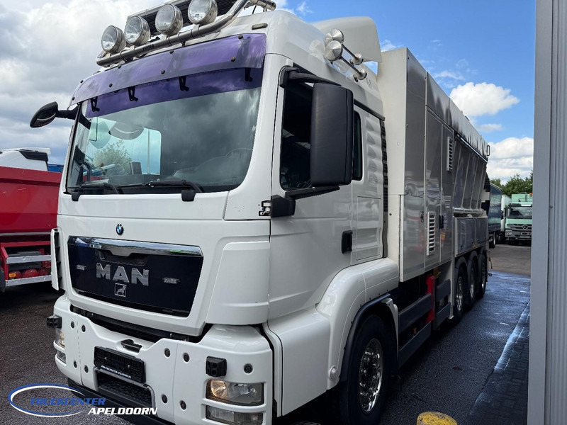 MAN TGS 35.480 RSP Saugbagger, 8x4, Euro 5, Handgeschakeld - Szippantós autó: 3 kép. MAN TGS 35.480 RSP Saugbagger, 8x4, Euro 5, Handgeschakeld - Szippantós autó: 3 kép.