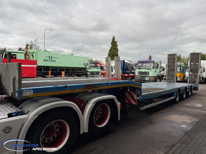 Max Trailer F-S43-1A1Y Liftbaar dek, Uitschuifbaar, Laadrampen, Verbreders, Saf assen, Stuuras - Félpótkocsi mélybölcsős: 3 kép. Max Trailer F-S43-1A1Y Liftbaar dek, Uitschuifbaar, Laadrampen, Verbreders, Saf assen, Stuuras - Félpótkocsi mélybölcsős: 3 kép.
