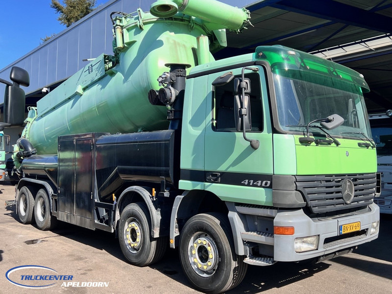 Mercedes-Benz Actros 4140 Naaktgeboren Vortex VP8000, 8x4 Steel spring Manuel - Szippantós autó: 1 kép. Mercedes-Benz Actros 4140 Naaktgeboren Vortex VP8000, 8x4 Steel spring Manuel - Szippantós autó: 1 kép.