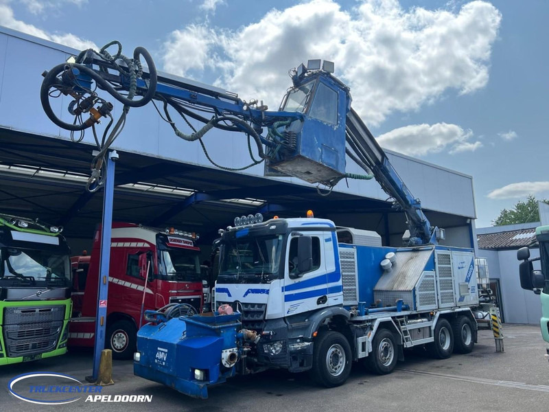 Mercedes-Benz Arocs 3242 AMV 7450D Concreetsprayer - Betonpumpa: 1 kép. Mercedes-Benz Arocs 3242 AMV 7450D Concreetsprayer - Betonpumpa: 1 kép.