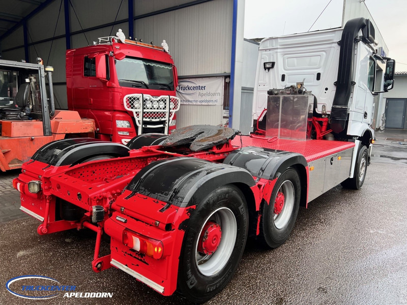 Mercedes-Benz Arocs 3351 6x4 Big axles, Hydraulics - Nyergesvontató: 2 kép. Mercedes-Benz Arocs 3351 6x4 Big axles, Hydraulics - Nyergesvontató: 2 kép.
