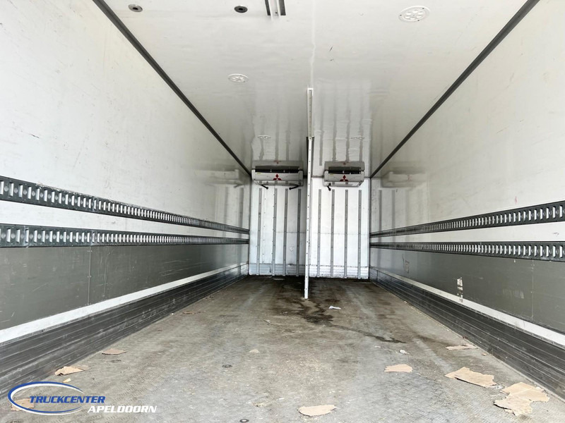 Scania R410 Mitsubishi Multitemp 3 zone, 8x4, 2000 kg lift - Hűtős teherautó: 5 kép. Scania R410 Mitsubishi Multitemp 3 zone, 8x4, 2000 kg lift - Hűtős teherautó: 5 kép.