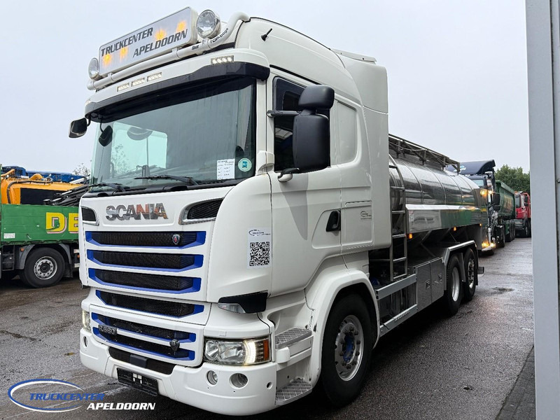 Scania R580 V8 Retarder, Stuuras, 15000 Liter roestvrijstalen tank - Tartályos teherautó: 3 kép. Scania R580 V8 Retarder, Stuuras, 15000 Liter roestvrijstalen tank - Tartályos teherautó: 3 kép.