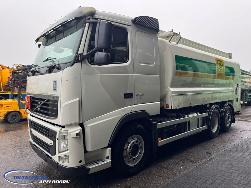 Volvo FH 480 18000 Liter ADR, 4 Compartimenten, Stuuras - Tartályos teherautó: 3 kép. Volvo FH 480 18000 Liter ADR, 4 Compartimenten, Stuuras - Tartályos teherautó: 3 kép.