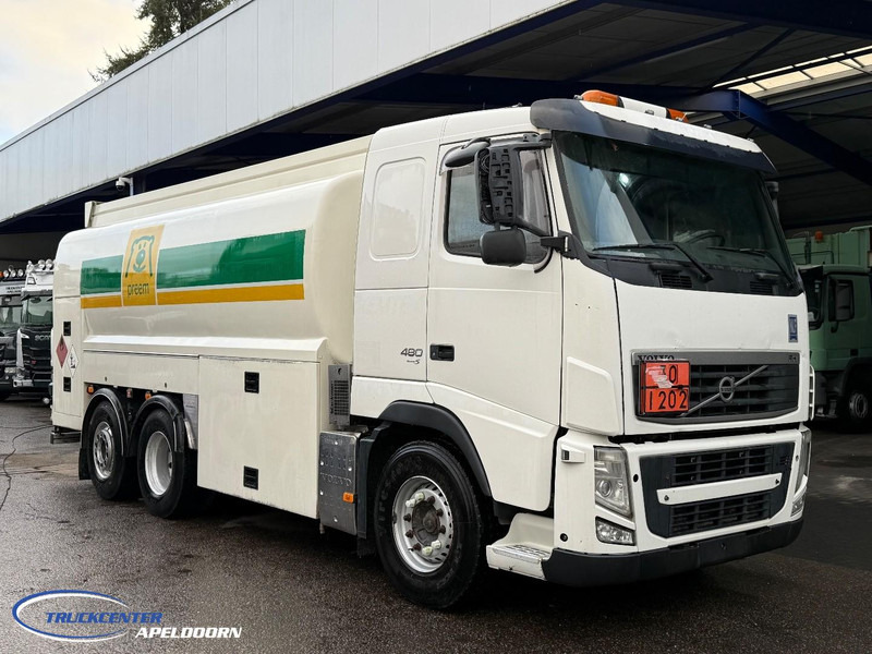 Volvo FH 480 18000 Liter ADR, 4 Compartimenten, Stuuras - Tartályos teherautó: 1 kép. Volvo FH 480 18000 Liter ADR, 4 Compartimenten, Stuuras - Tartályos teherautó: 1 kép.