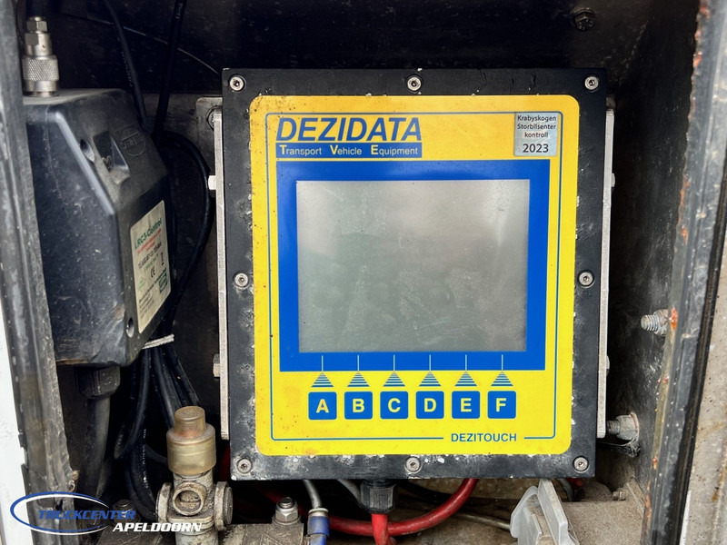 Volvo FH 500 22150 Liter ADR, 4 Comp, Retarder, ADR - Tartályos teherautó: 5 kép. Volvo FH 500 22150 Liter ADR, 4 Comp, Retarder, ADR - Tartályos teherautó: 5 kép.