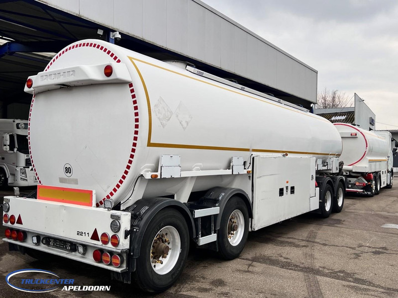 Volvo FH 540 61200 Liter ADR! - Tartályos teherautó: 4 kép. Volvo FH 540 61200 Liter ADR! - Tartályos teherautó: 4 kép.
