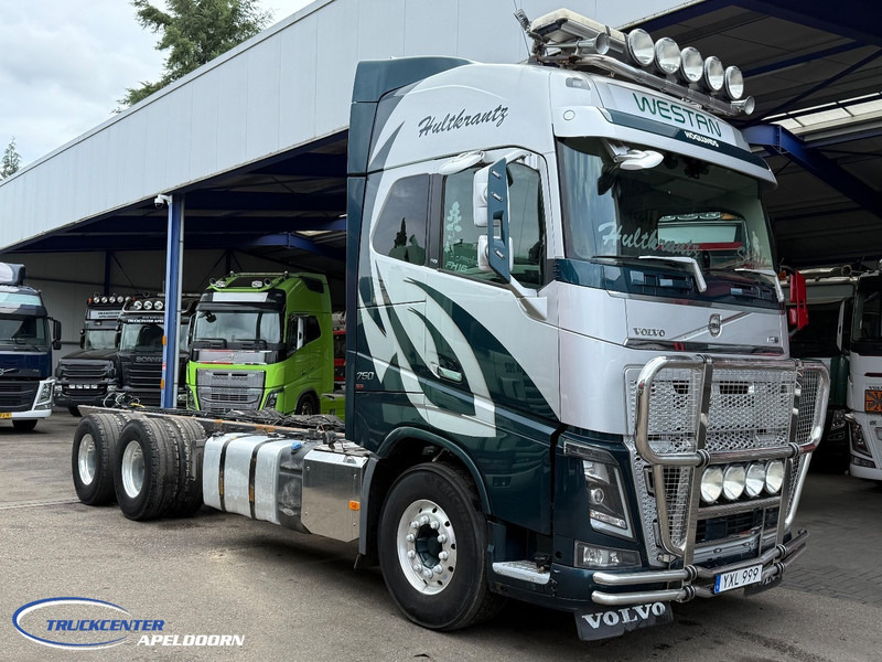 Volvo FH 750 6x4, Steel - Air, Globetrotter XL - Alvaz teherautó: 1 kép. Volvo FH 750 6x4, Steel - Air, Globetrotter XL - Alvaz teherautó: 1 kép.
