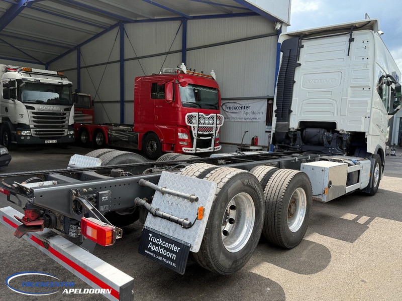 Volvo FH 750 Globetrotter XL, Retarder, 460 WB, Reduction axle, Pto - Alvaz teherautó: 2 kép. Volvo FH 750 Globetrotter XL, Retarder, 460 WB, Reduction axle, Pto - Alvaz teherautó: 2 kép.