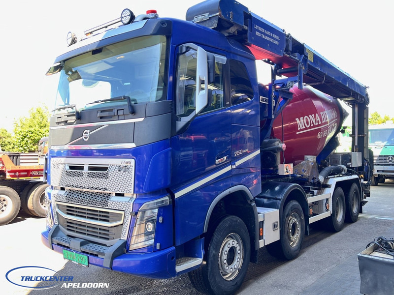 Volvo FH 750 Liebherr 9m3, Conveyer 12+4+1 (Quick coupler!) - Betonmixer: 3 kép. Volvo FH 750 Liebherr 9m3, Conveyer 12+4+1 (Quick coupler!) - Betonmixer: 3 kép.