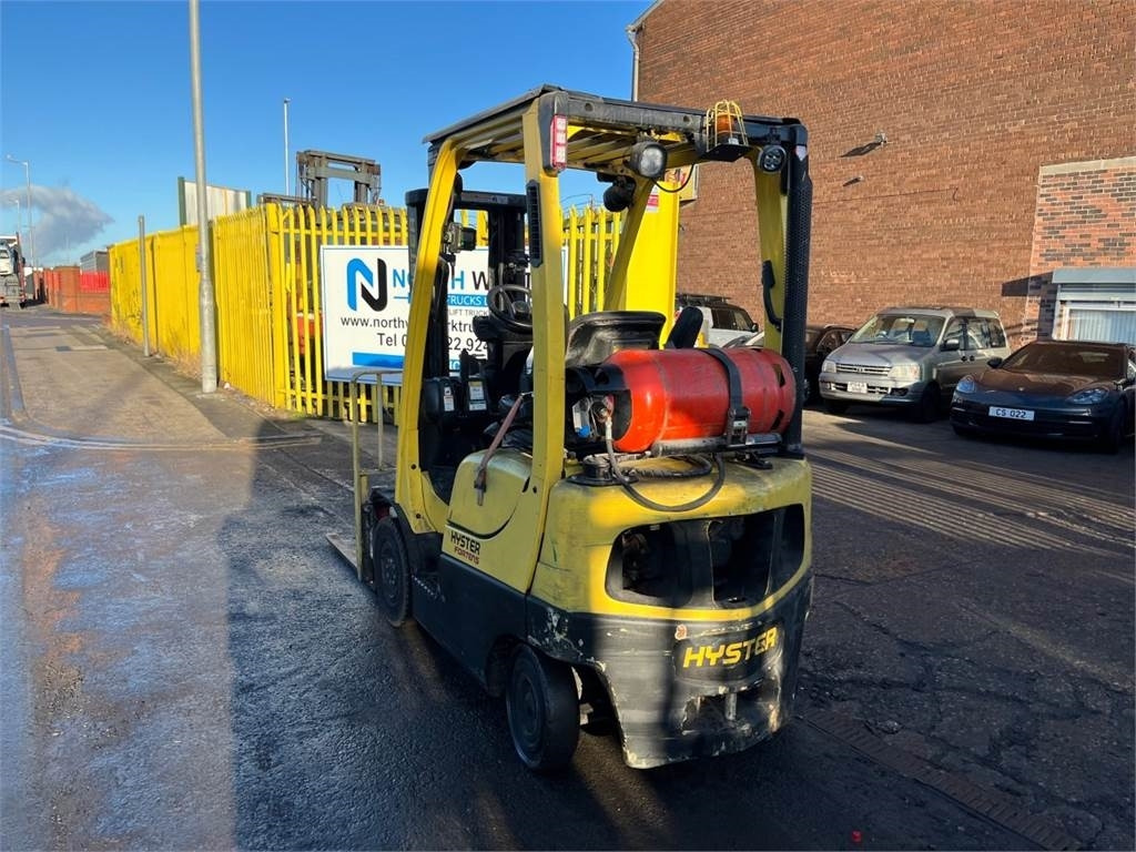 Hyster H1.8FT - Gázüzemű targonca: 2 kép. Hyster H1.8FT - Gázüzemű targonca: 2 kép.