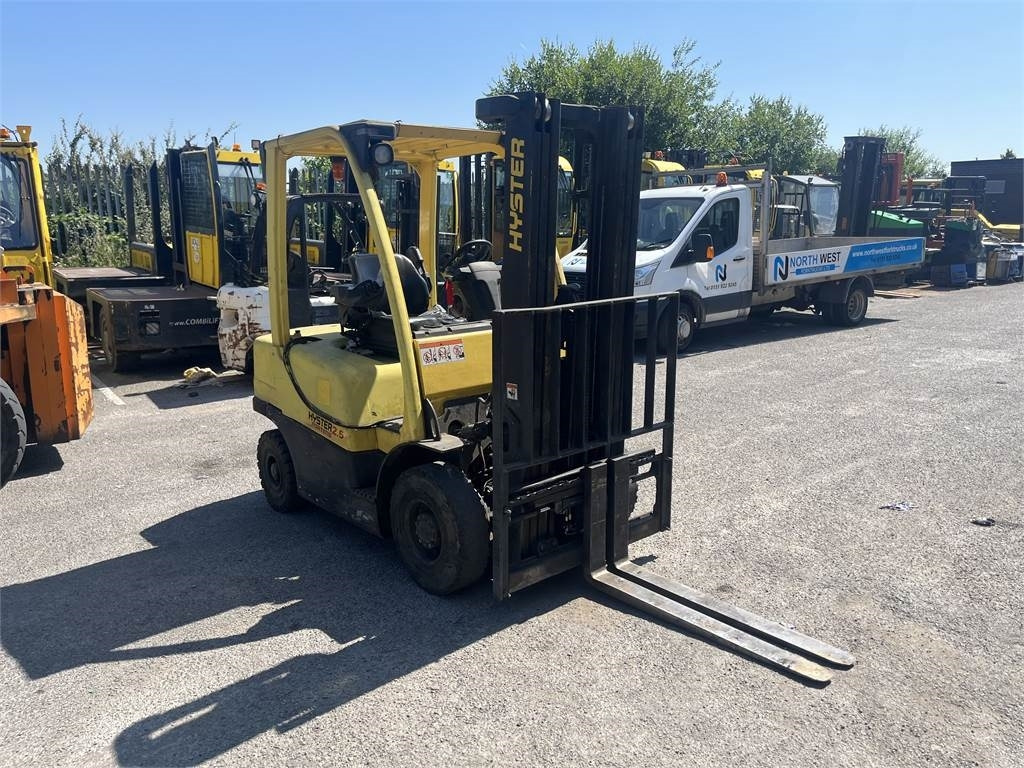 Hyster H2.5FT - Dízel targonca: 2 kép. Hyster H2.5FT - Dízel targonca: 2 kép.