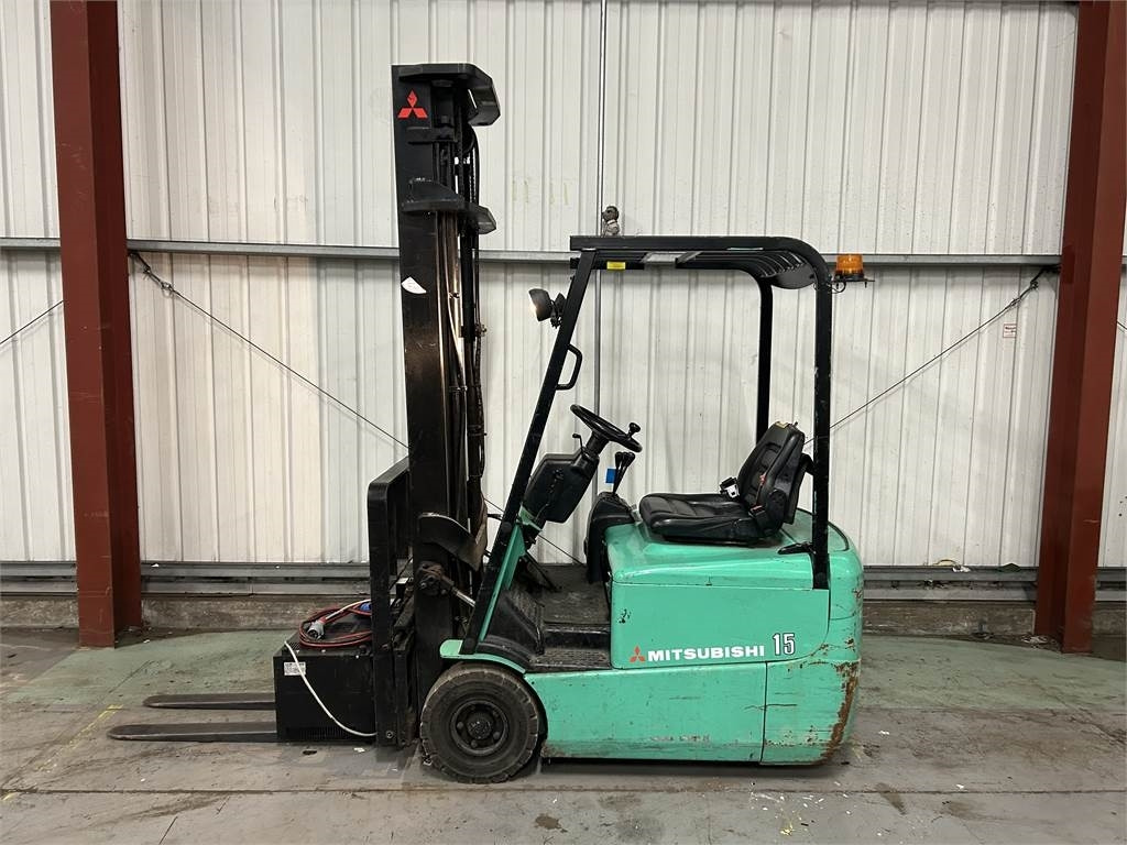 Mitsubishi FB15KRT - Elektromos targonca: 1 kép. Mitsubishi FB15KRT - Elektromos targonca: 1 kép.