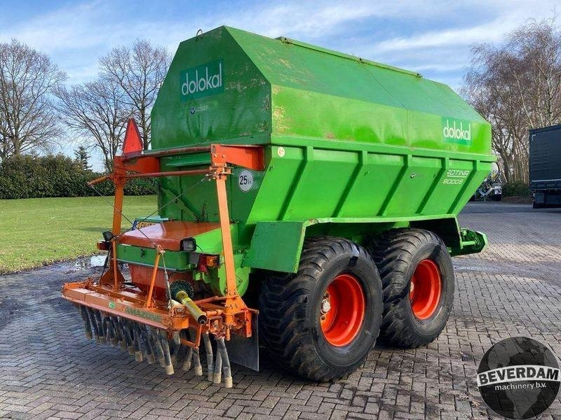 Amazone Rotina 8000 B - Műtrágyaszóró gép: 4 kép. Amazone Rotina 8000 B - Műtrágyaszóró gép: 4 kép.