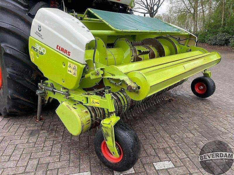 Claas Pick Up 300 I30 - Betakarítógép tartozék: 2 kép. Claas Pick Up 300 I30 - Betakarítógép tartozék: 2 kép.