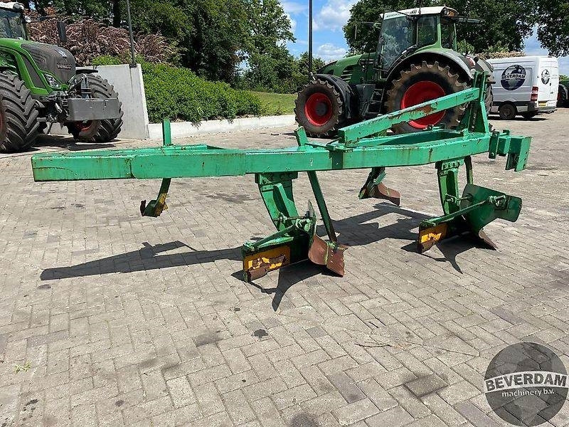 Diepploeg 2 schaars - Eke: 2 kép. Diepploeg 2 schaars - Eke: 2 kép.