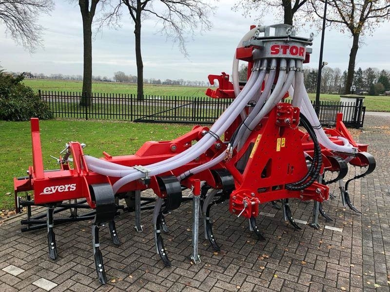Evers Freiberger BI-BV 15 - Hígtrágya kijuttatás: 2 kép. Evers Freiberger BI-BV 15 - Hígtrágya kijuttatás: 2 kép.