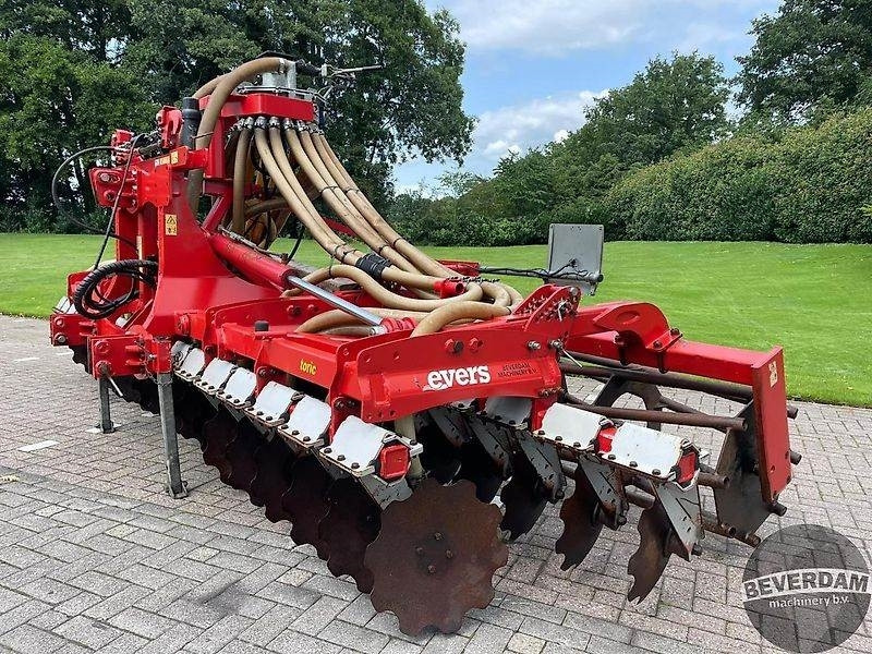 Evers Toric SIF 506 - Hígtrágya kijuttatás: 2 kép. Evers Toric SIF 506 - Hígtrágya kijuttatás: 2 kép.