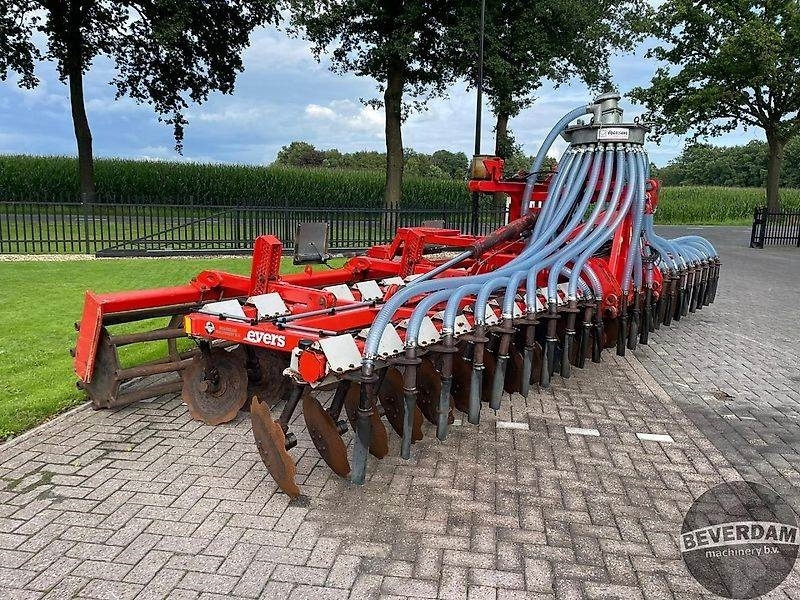 Evers Toric si 662/56m62 - Hígtrágya kijuttatás: 4 kép. Evers Toric si 662/56m62 - Hígtrágya kijuttatás: 4 kép.