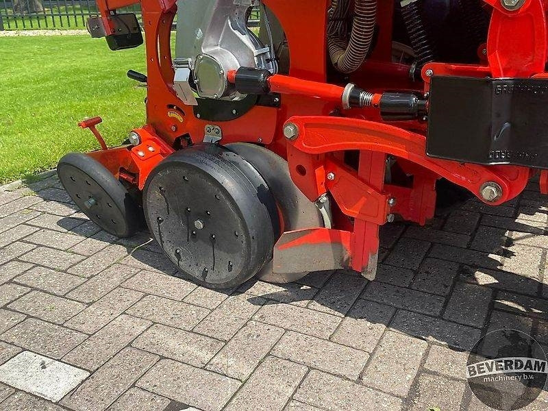 Szemenkénti vetőgép Gaspardo MTE 300 6R: 11 kép.