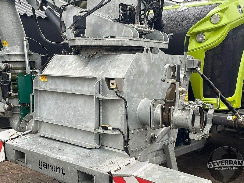 Szippantó tartálykocsi Kotte Garant RTLX 32000 Claas Xerion 4000: 20 kép. Szippantó tartálykocsi Kotte Garant RTLX 32000 Claas Xerion 4000: 20 kép.