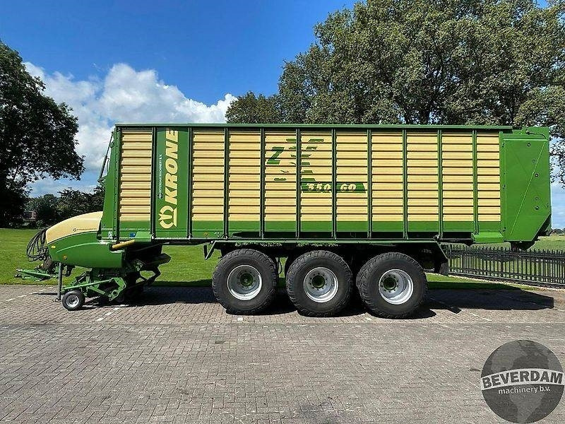Krone ZX 550 GD - Rendfelszedő: 5 kép. Krone ZX 550 GD - Rendfelszedő: 5 kép.