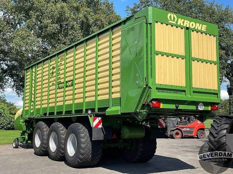 Krone ZX 550 GD - Rendfelszedő: 3 kép. Krone ZX 550 GD - Rendfelszedő: 3 kép.