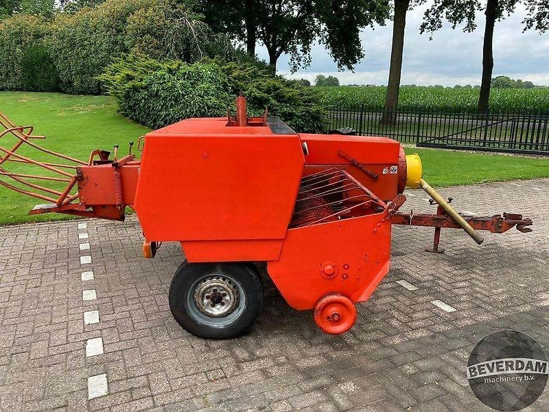 Deutz-fahr HD400 - Mezőgazdasági gépek: 3 kép. Deutz-fahr HD400 - Mezőgazdasági gépek: 3 kép.