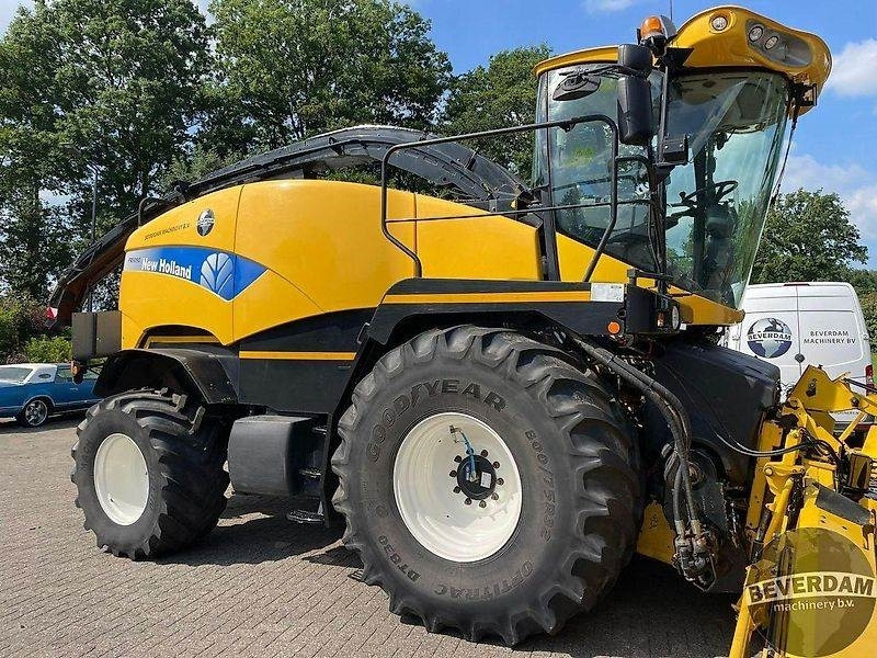 New Holland FR 9090 - Mezőgazdasági gépek: 5 kép. New Holland FR 9090 - Mezőgazdasági gépek: 5 kép.