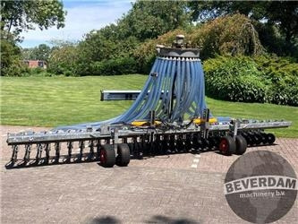 Slootsmid SK 6.2 Rebuild - Műtrágyaszóró gép: 1 kép. Slootsmid SK 6.2 Rebuild - Műtrágyaszóró gép: 1 kép.