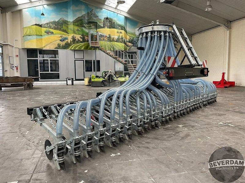 Slootsmid SK 6.2 Rebuild - Műtrágyaszóró gép: 2 kép. Slootsmid SK 6.2 Rebuild - Műtrágyaszóró gép: 2 kép.