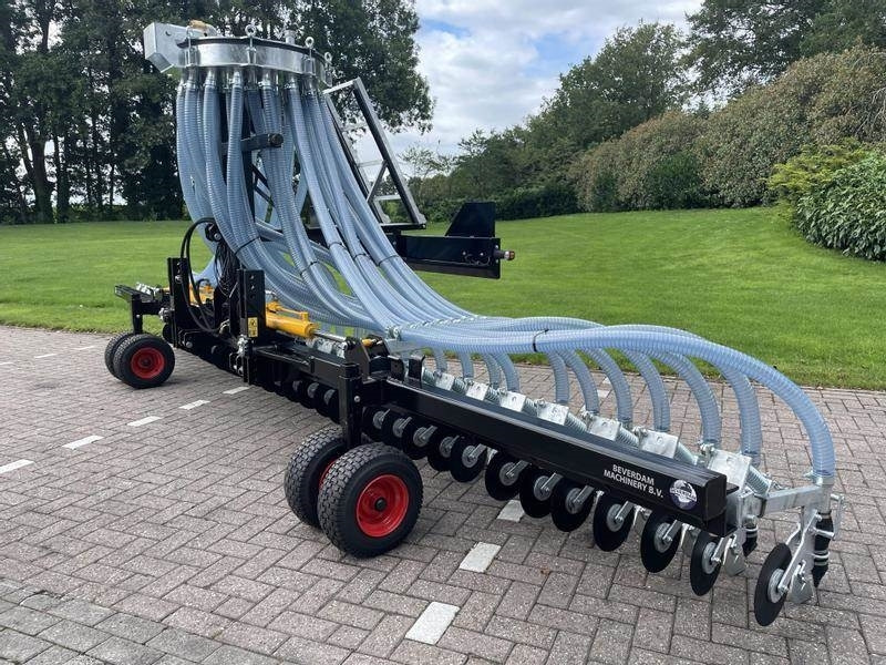 Slootsmid SK-6 - Műtrágyaszóró gép: 5 kép. Slootsmid SK-6 - Műtrágyaszóró gép: 5 kép.