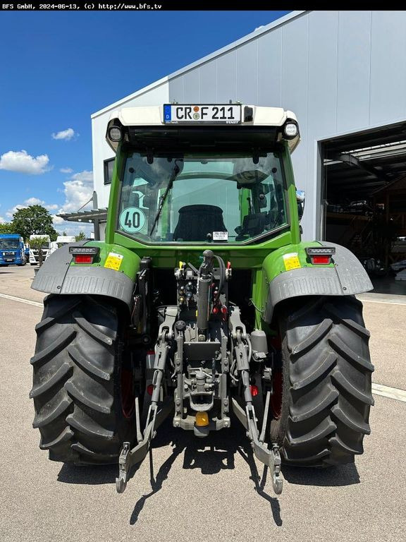 Fendt Modell 211 TYP Profi Plus GEN3 RTK 250 B-Std. - Traktor: 4 kép. Fendt Modell 211 TYP Profi Plus GEN3 RTK 250 B-Std. - Traktor: 4 kép.