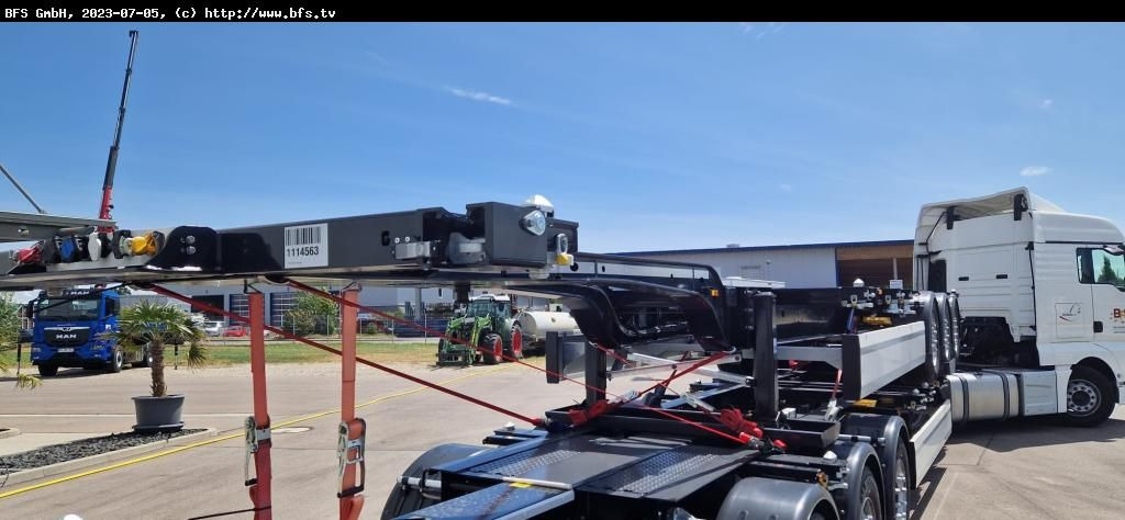 Krone Container Chassi SDC 27 eLTU5-2 Krone Container Chassi SDC 27 eLTU5-2 - Félpótkocsi cserefelépítményes: 2 kép. Krone Container Chassi SDC 27 eLTU5-2 Krone Container Chassi SDC 27 eLTU5-2 - Félpótkocsi cserefelépítményes: 2 kép.