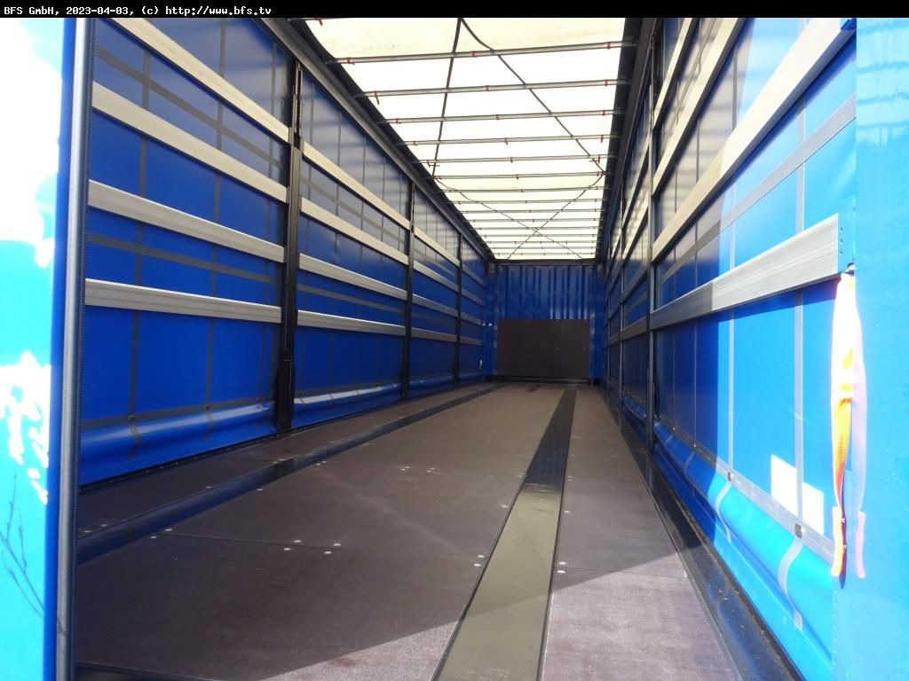 Krone Sattelauflieger SDP 27 eLB50-CS XL Getränke, Cod Krone Sattelauflieger SDP 27 eLB50-CS XL Getränke, Cod - Ponyvás félpótkocsi: 3 kép. Krone Sattelauflieger SDP 27 eLB50-CS XL Getränke, Cod Krone Sattelauflieger SDP 27 eLB50-CS XL Getränke, Cod - Ponyvás félpótkocsi: 3 kép.