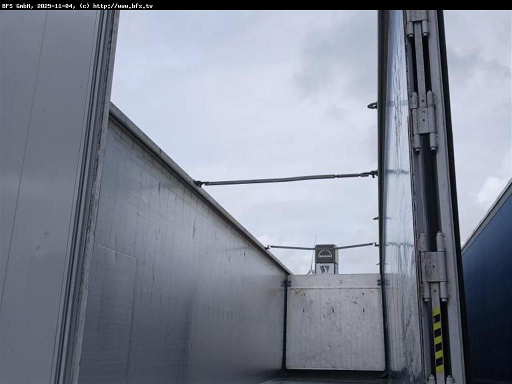 Legras Schubboden FMA Standard 91,4 m³, Seitenschutzpla - Félpótkocsi öönkihordós: 2 kép. Legras Schubboden FMA Standard 91,4 m³, Seitenschutzpla - Félpótkocsi öönkihordós: 2 kép.