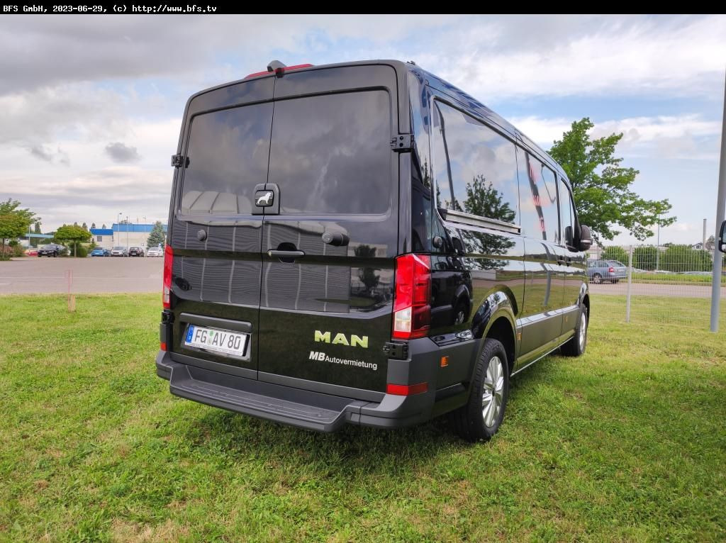 MAN TGE 3.140 4x2 SB Kastenwagen mit DSG und Dachre - Furgon: 2 kép. MAN TGE 3.140 4x2 SB Kastenwagen mit DSG und Dachre - Furgon: 2 kép.