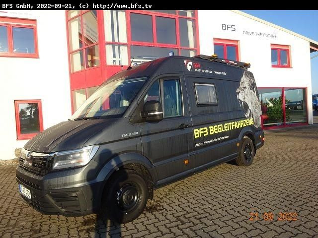 MAN TGE 3.180 4x2 F SB BF3 Begleitfahrzeug - Furgon: 1 kép. MAN TGE 3.180 4x2 F SB BF3 Begleitfahrzeug - Furgon: 1 kép.