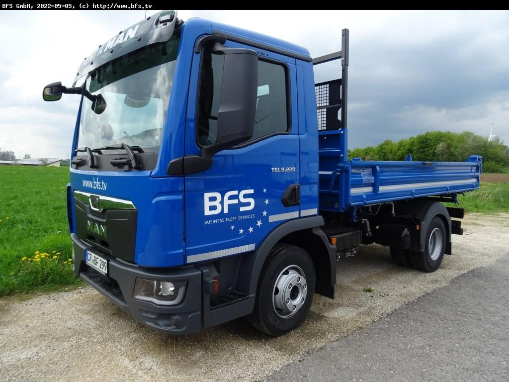 MAN TGL (TG3) 8.220 4x2 BB CH TG3, Automatik - Billenőplatós kisteherautó: 1 kép. MAN TGL (TG3) 8.220 4x2 BB CH TG3, Automatik - Billenőplatós kisteherautó: 1 kép.