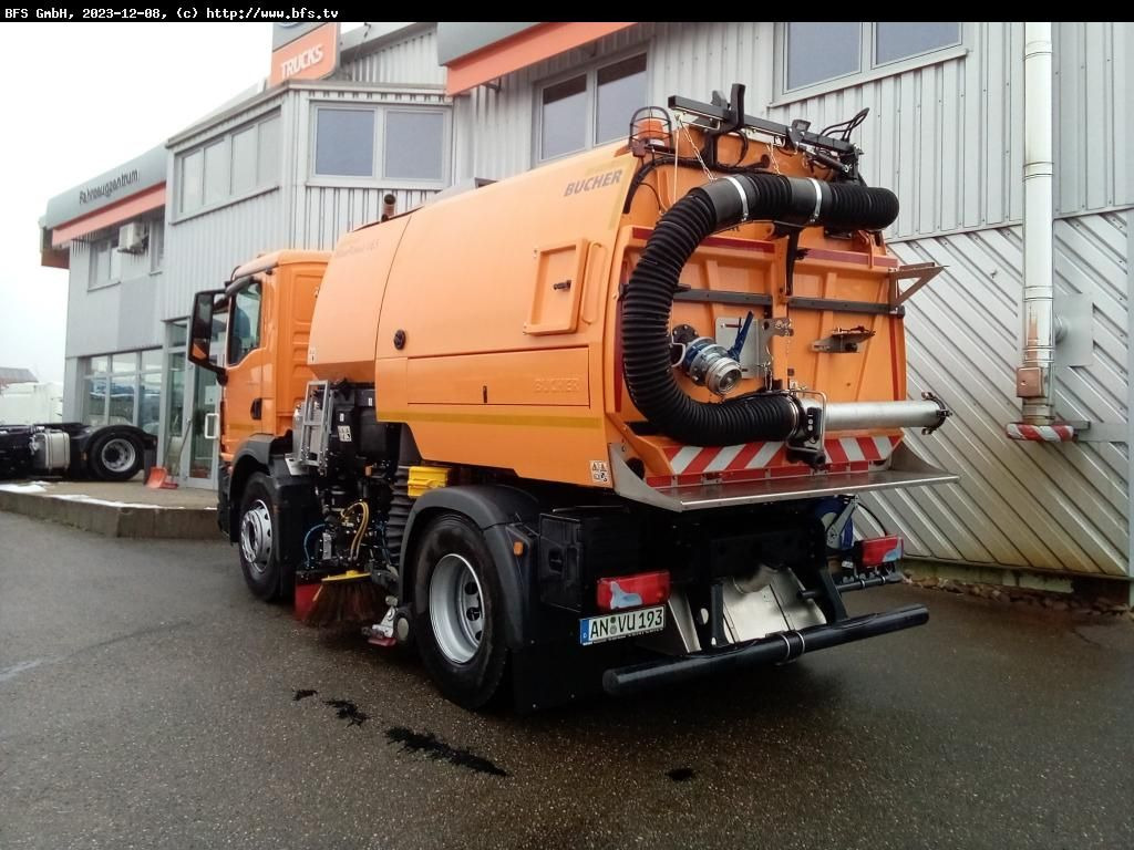 MAN TGM 18.250 4x2 BL Bucher V65_Twin - Utcaseprő gép: 3 kép. MAN TGM 18.250 4x2 BL Bucher V65_Twin - Utcaseprő gép: 3 kép.