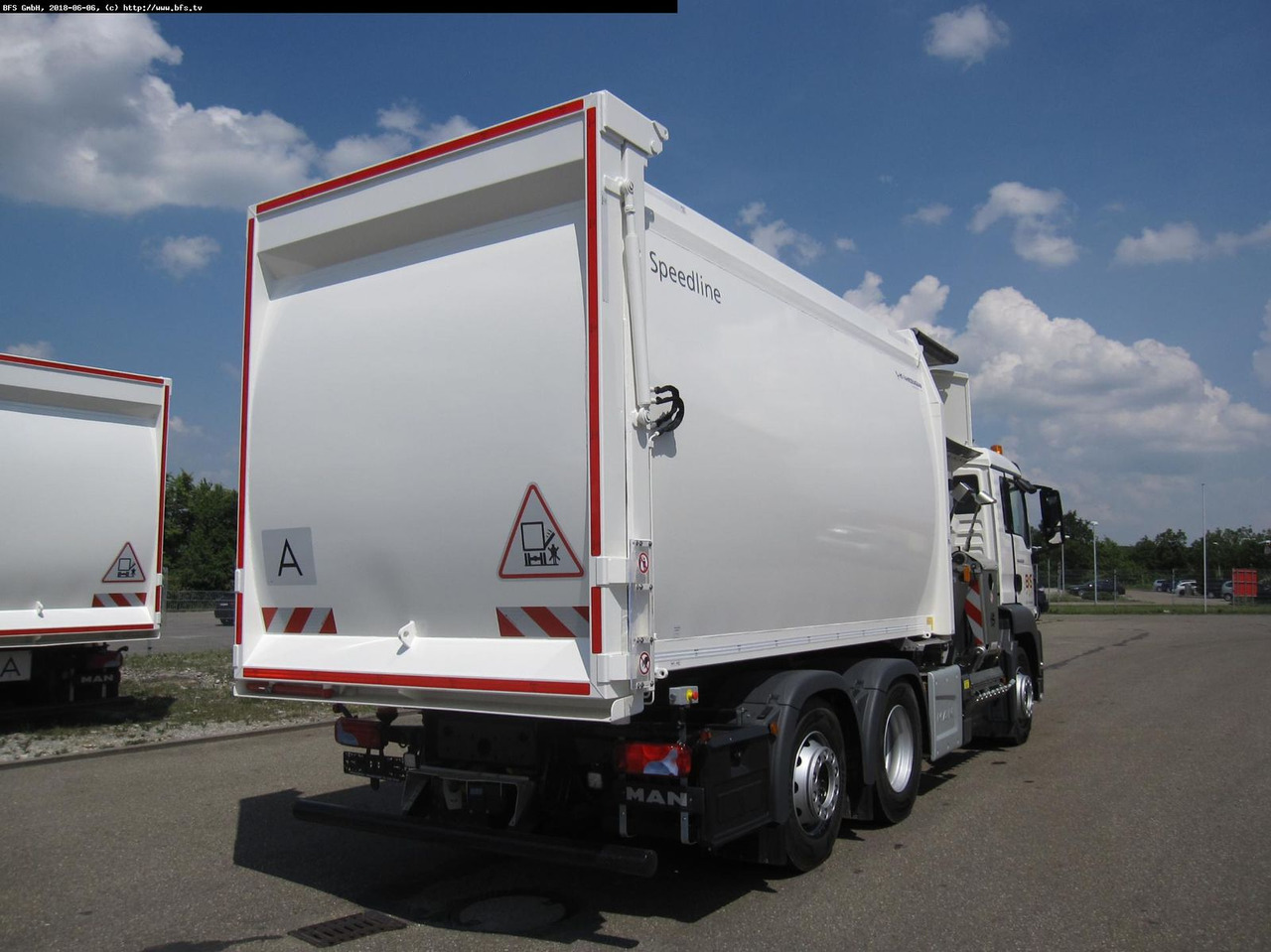 MAN TGS 26.320 6x2-4 LL HS SL Speedline 27 PPK - ViS - Szemetesautó: 3 kép. MAN TGS 26.320 6x2-4 LL HS SL Speedline 27 PPK - ViS - Szemetesautó: 3 kép.
