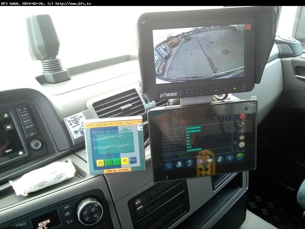 MAN TGS 26.330 6x2-2 BL HS FL Millennium 37 - HFS 85 - Szemetesautó: 3 kép. MAN TGS 26.330 6x2-2 BL HS FL Millennium 37 - HFS 85 - Szemetesautó: 3 kép.