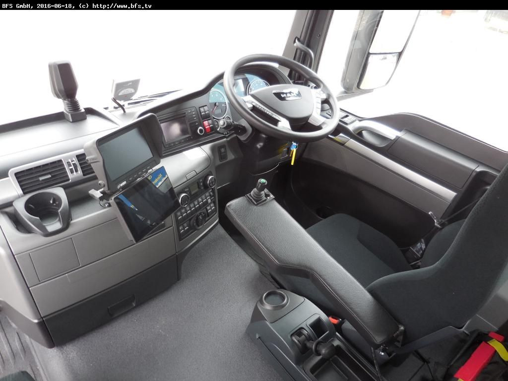 MAN TGS 26.360 6x2-2 LL HS SL Speedline 29 PPK - Szemetesautó: 4 kép. MAN TGS 26.360 6x2-2 LL HS SL Speedline 29 PPK - Szemetesautó: 4 kép.