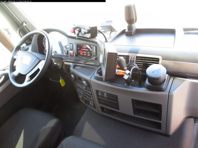 MAN TGS 28.320 6x2-4 BL HS HL Olympus 21 - Omni-DEKA - Szemetesautó: 4 kép. MAN TGS 28.320 6x2-4 BL HS HL Olympus 21 - Omni-DEKA - Szemetesautó: 4 kép.