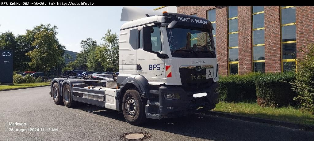 MAN TGS (TG3) 26.510 6x2-4 BL CH HIAB - Horgos rakodó teherautó: 1 kép. MAN TGS (TG3) 26.510 6x2-4 BL CH HIAB - Horgos rakodó teherautó: 1 kép.