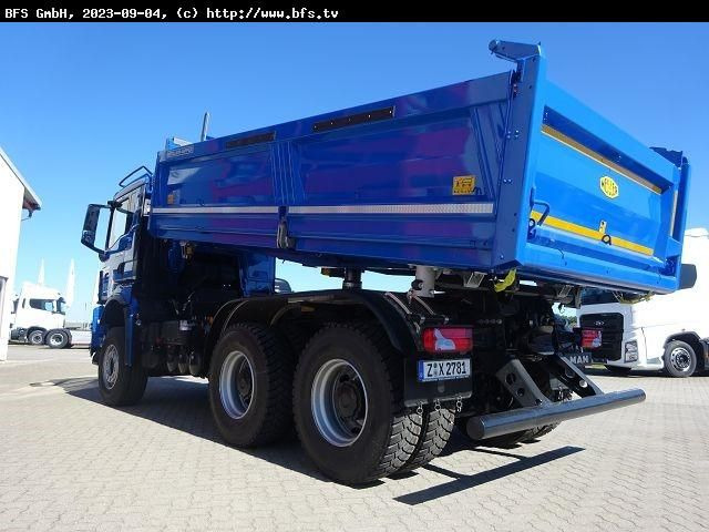 MAN TGS (TG3) 26.520 6x4 BB CH Bordmatik links, 3-Se - Billenőplatós teherautó: 2 kép. MAN TGS (TG3) 26.520 6x4 BB CH Bordmatik links, 3-Se - Billenőplatós teherautó: 2 kép.